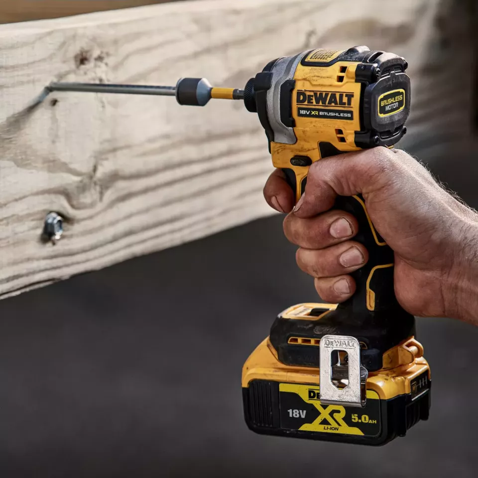 Dewalt DCF850N Aküsüz Darbeli Vidalama Makinası