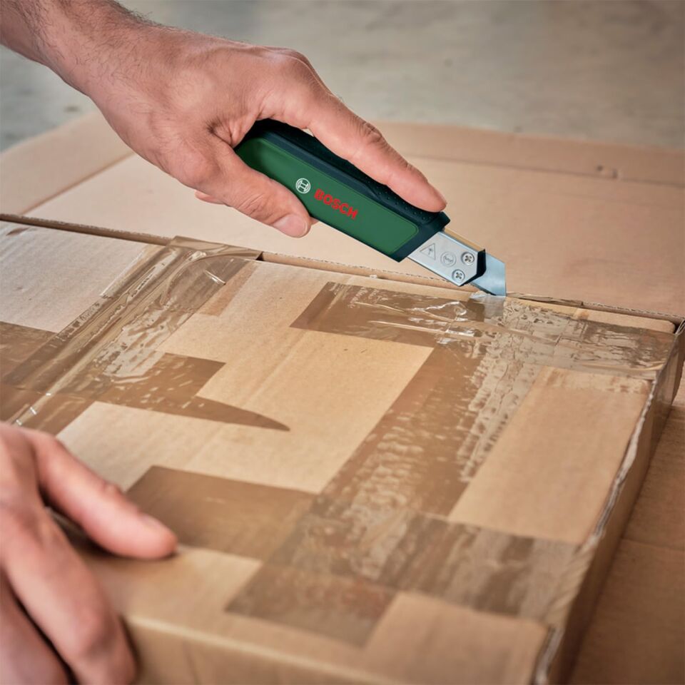 Bosch 18mm Maket Bıçağı 1600A02W7N