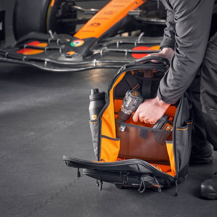 Dewalt McLaren Tekerlekli Sırt Çantası DWST60101