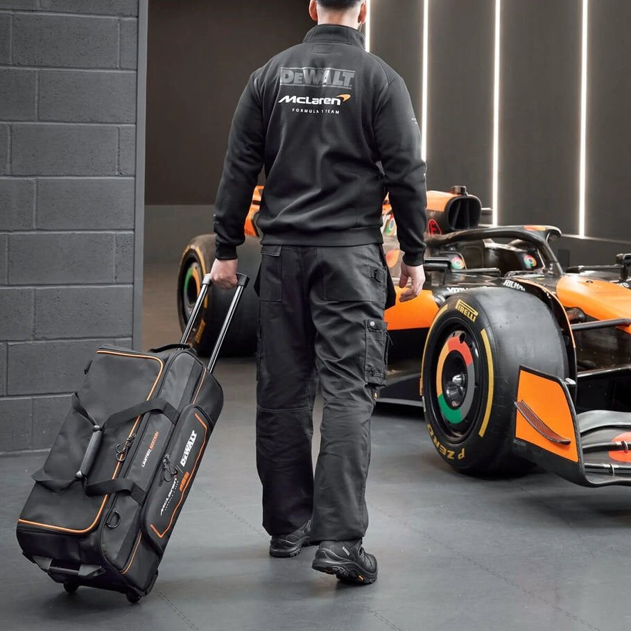 Dewalt McLaren 28 inc Kızaklı El Çantası DWST83522