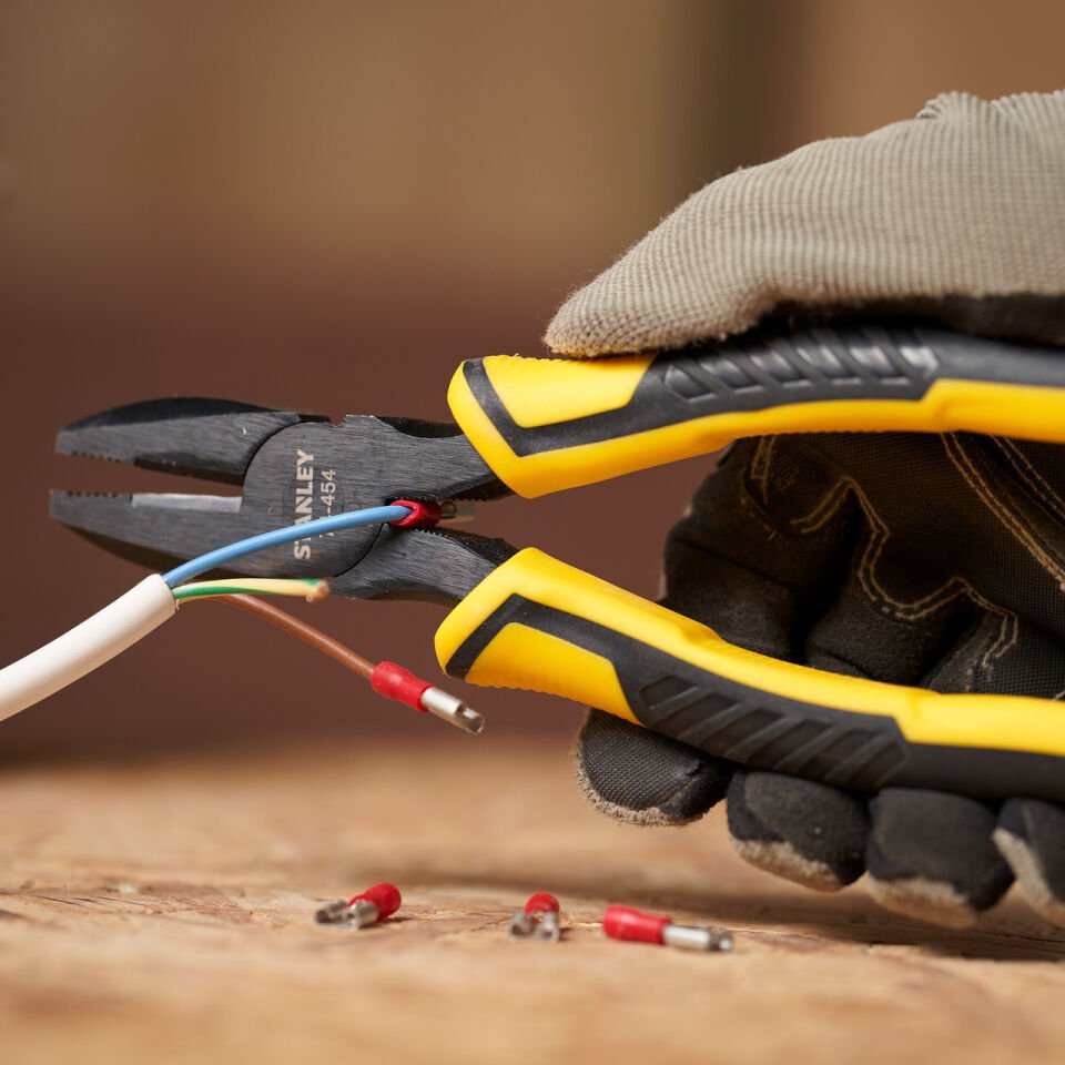 Stanley 180 mm Control Grip Kombine Pense STHT0-74454