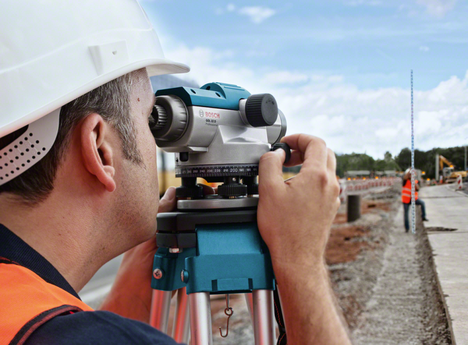 Bosch GOL 32 D Professional Optik Nivelman Nivo