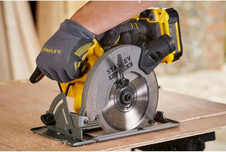 Stanley SFMCS500B Akülü Daire Testere (Solo)