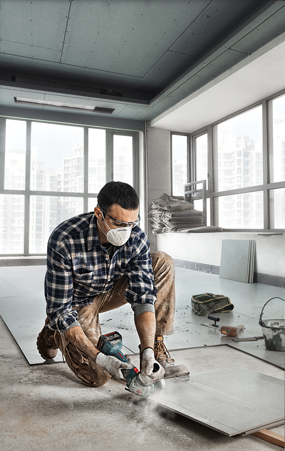 Bosch GWS 180-Li Akülü Taşlama Makinası 4 Ah