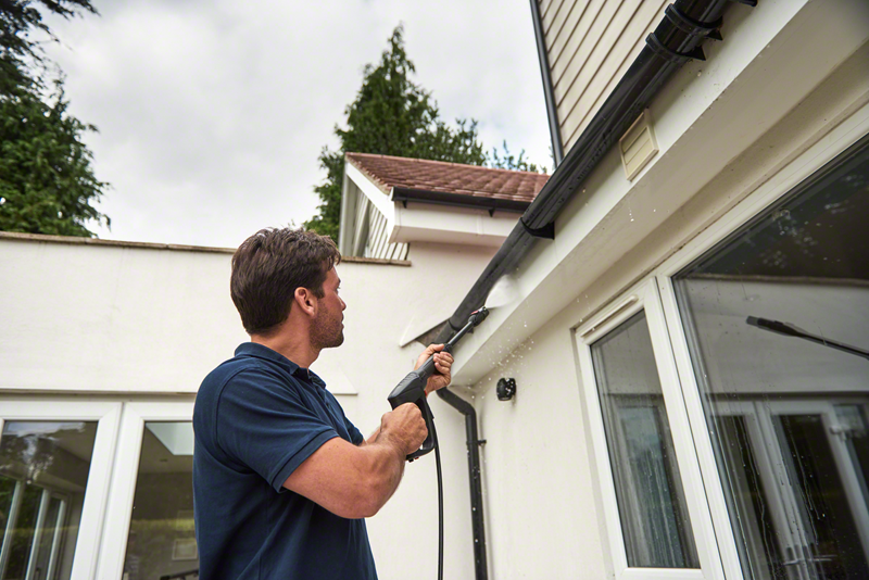 Bosch UniversalAquatak 135 Basınçlı Yıkama Makinası