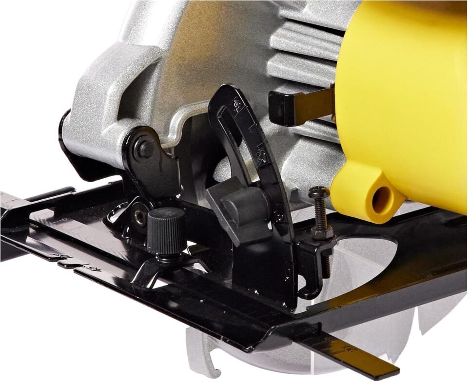 Stanley SC16 1600 W Daire Testere