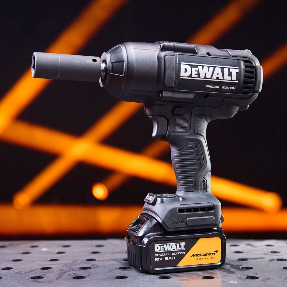 Dewalt DCF99MP2T-QW Mclaren 1/2 Somun Sıkma + 2X5Ah Akü Set