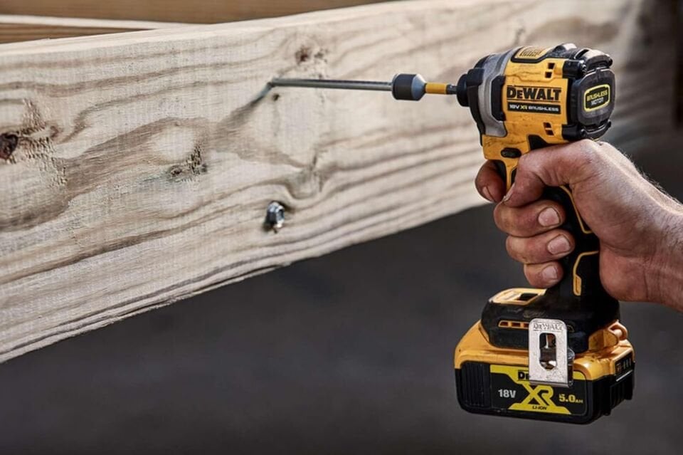 Dewalt DCF850P2T 18V 5.0 AH Çift Akülü Darbeli Vidalama