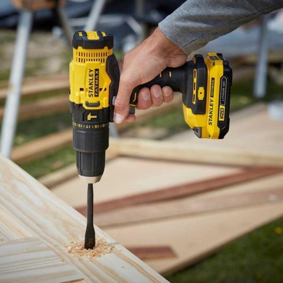 Stanley SCD718D2K Şarjlı Darbeli Matkap 18V 2.0Ah