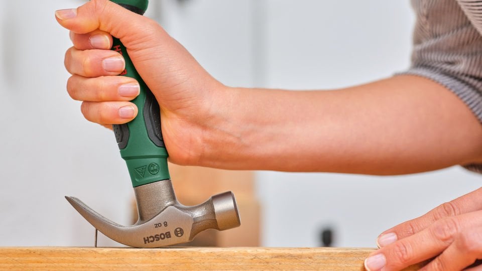 Bosch Çatal Ağızlı Kısa Çekiç 8 Oz 1600A02ZA3