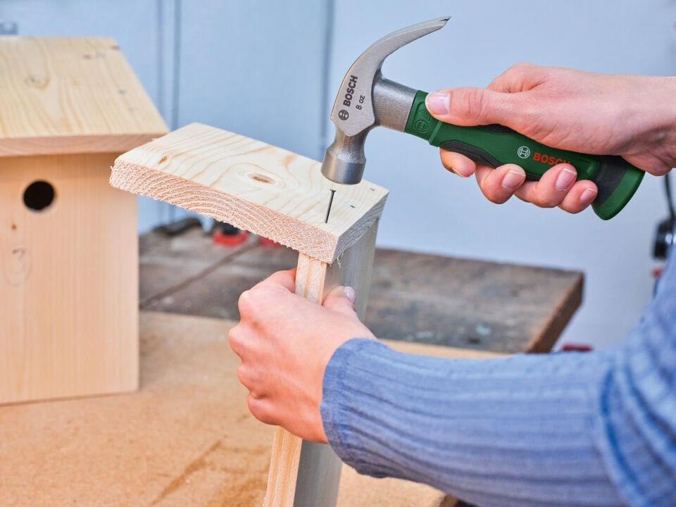 Bosch Çatal Ağızlı Kısa Çekiç 8 Oz 1600A02ZA3